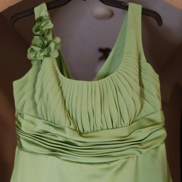 💰David's Bridal Formal Gown Green Size 16 - Picture 3 of 8